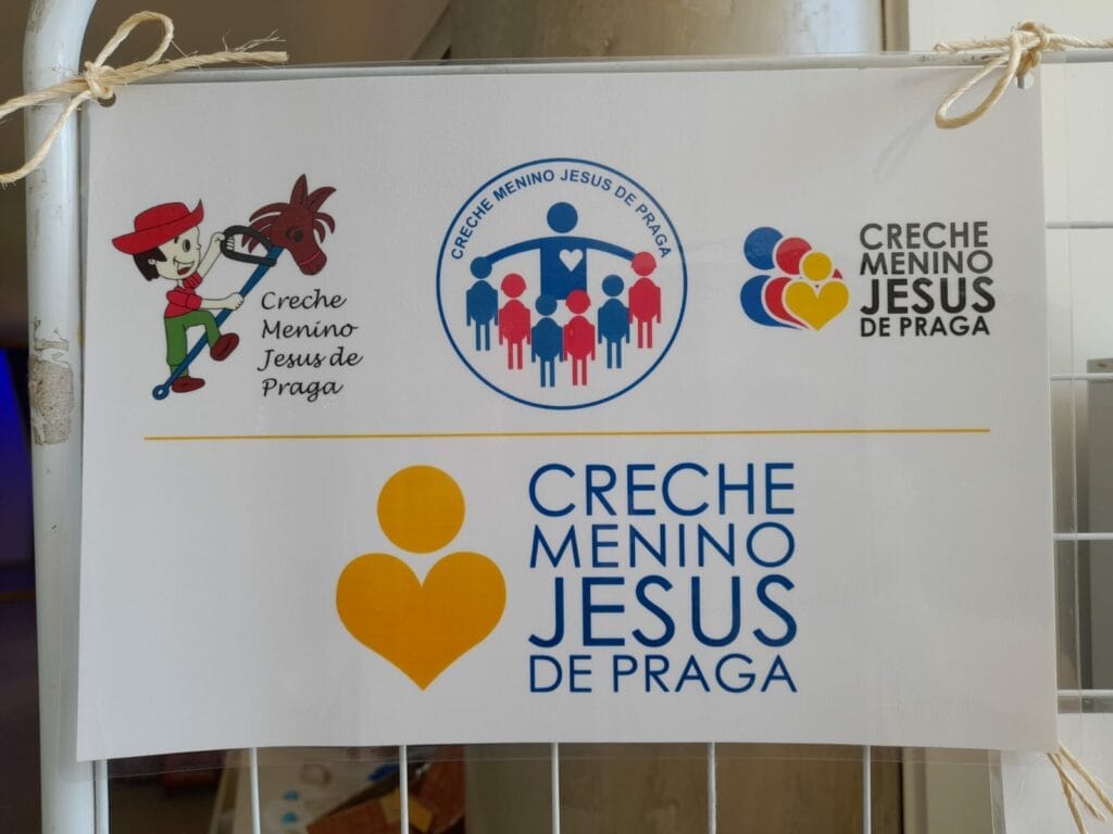 Creche Menino Jesus de Praga